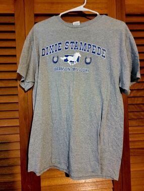 Delta Gray Dixie Stampede Branson Missouri Graphic Tee